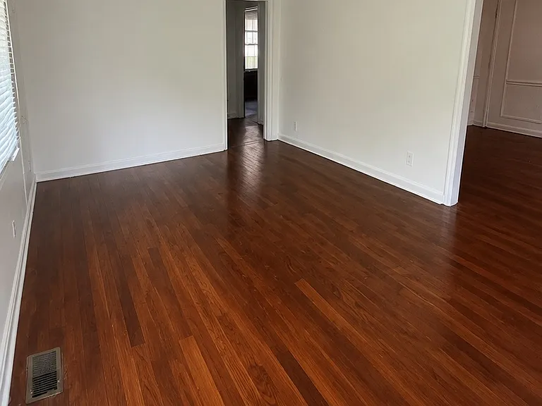 3220 N Fulton Ave — Photo 1