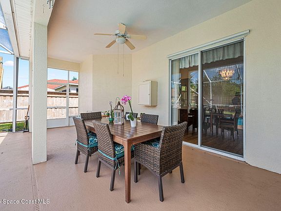 3rd image of 3520 Long Leaf Dr