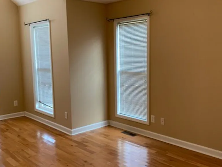 3903 Rhonda Ct — Photo 9