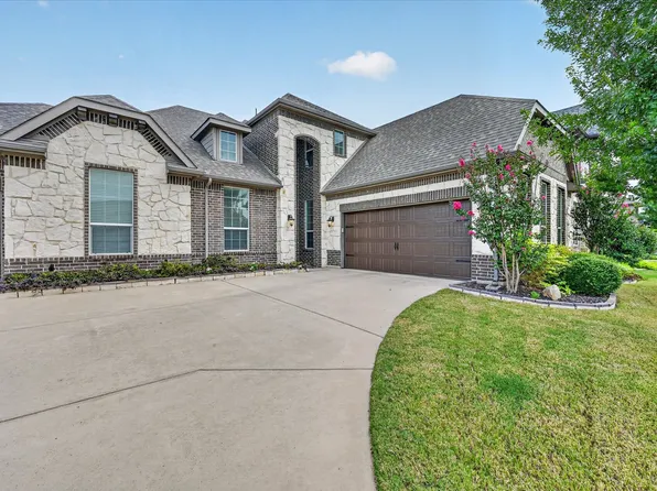 1025 Claystone Rdg, Burleson, TX 76028