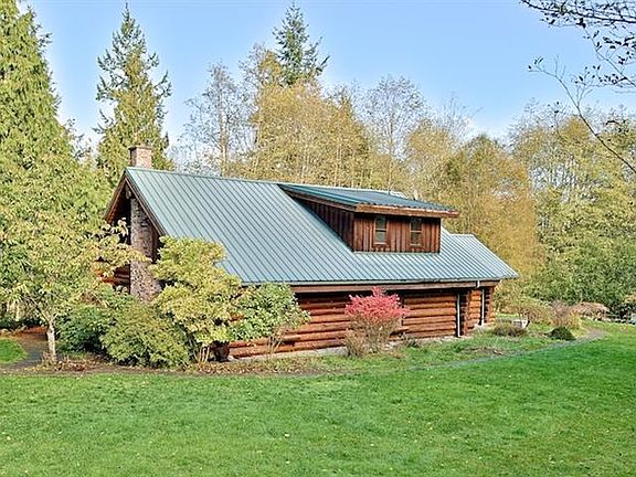 2nd image of 11 Blue Camas Ln