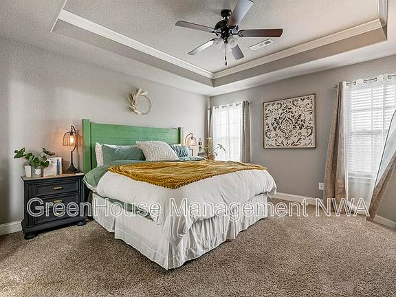 4th image of 307 Blair Cir