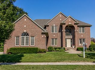 52652 Forest Grv, Shelby Township, MI 48315