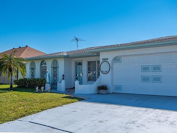 2nd image of 12013 Corsica Ln