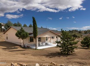 18168 S Spoon Rd, Peeples Valley, AZ 86332