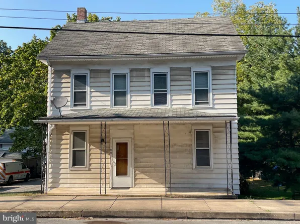 100 E Main St, Windsor, PA 17366