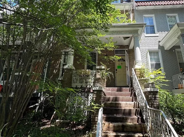 749 Princeton Pl NW, Washington, DC 20010