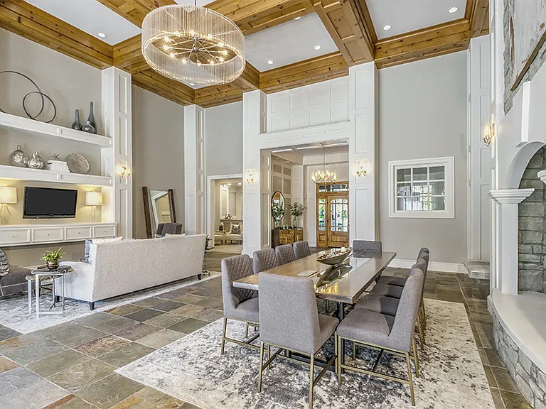 Expansive relaxing clubhouse overlooking the swimming pool