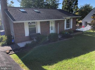 4 Donalds Ln, Mount Airy, MD 21771