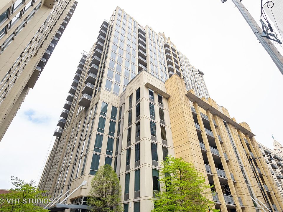 1st image of 720 N Larrabee St APT 1610