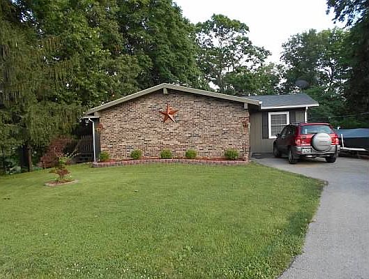 1st image of 3812 Evergreen Ln