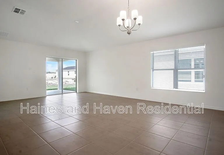 3139 Cedar Crossing Blvd — Photo 7