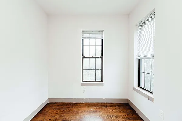 Rented by Nooklyn NYC LLC | media 89