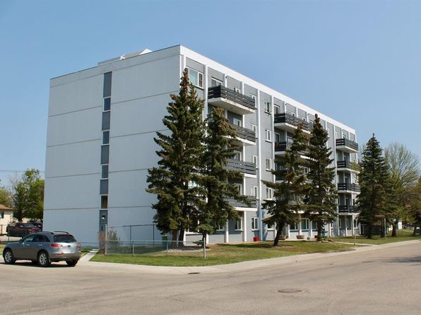 Gateway Grande Prairie Condo Buildings