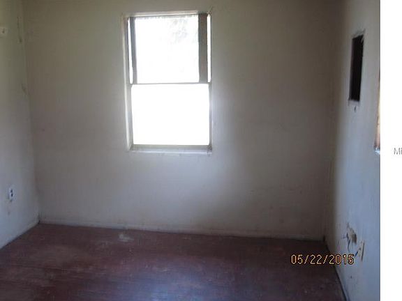 4th image of 1710 Alexander Ave