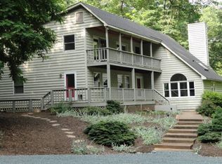 2 Steubin Ln, Charlottesville, VA 22911