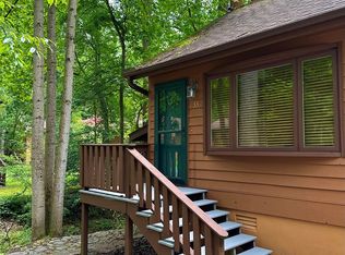 33 N Garden Ct, Fletcher, NC 28732