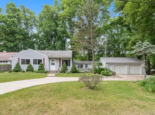 4359 Oakdale St, Genesee, MI 48437