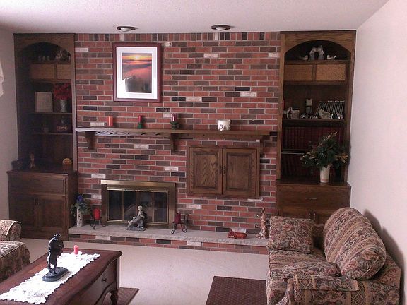 fireplace & bookshelves