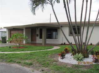 7131 SW 13th St, Pembroke Pines, FL 33023
