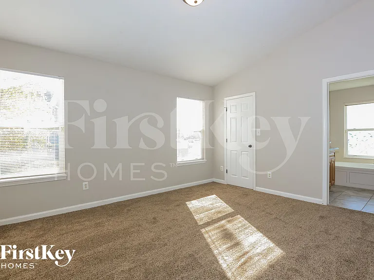 3107 Crestwell Dr — Photo 11