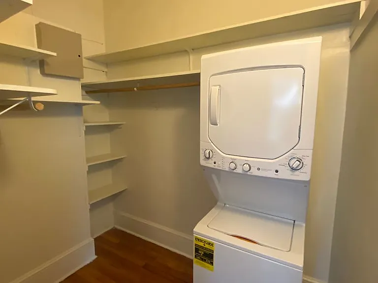 1222 Broad St #D — Photo 8