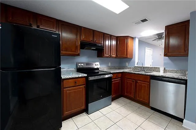 6300 Riverside Dr — Photo 4