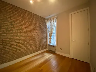 Rented by Simply Brooklyn Realty Inc