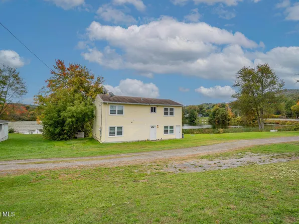 630 County Route 61, Cambridge, NY 12816