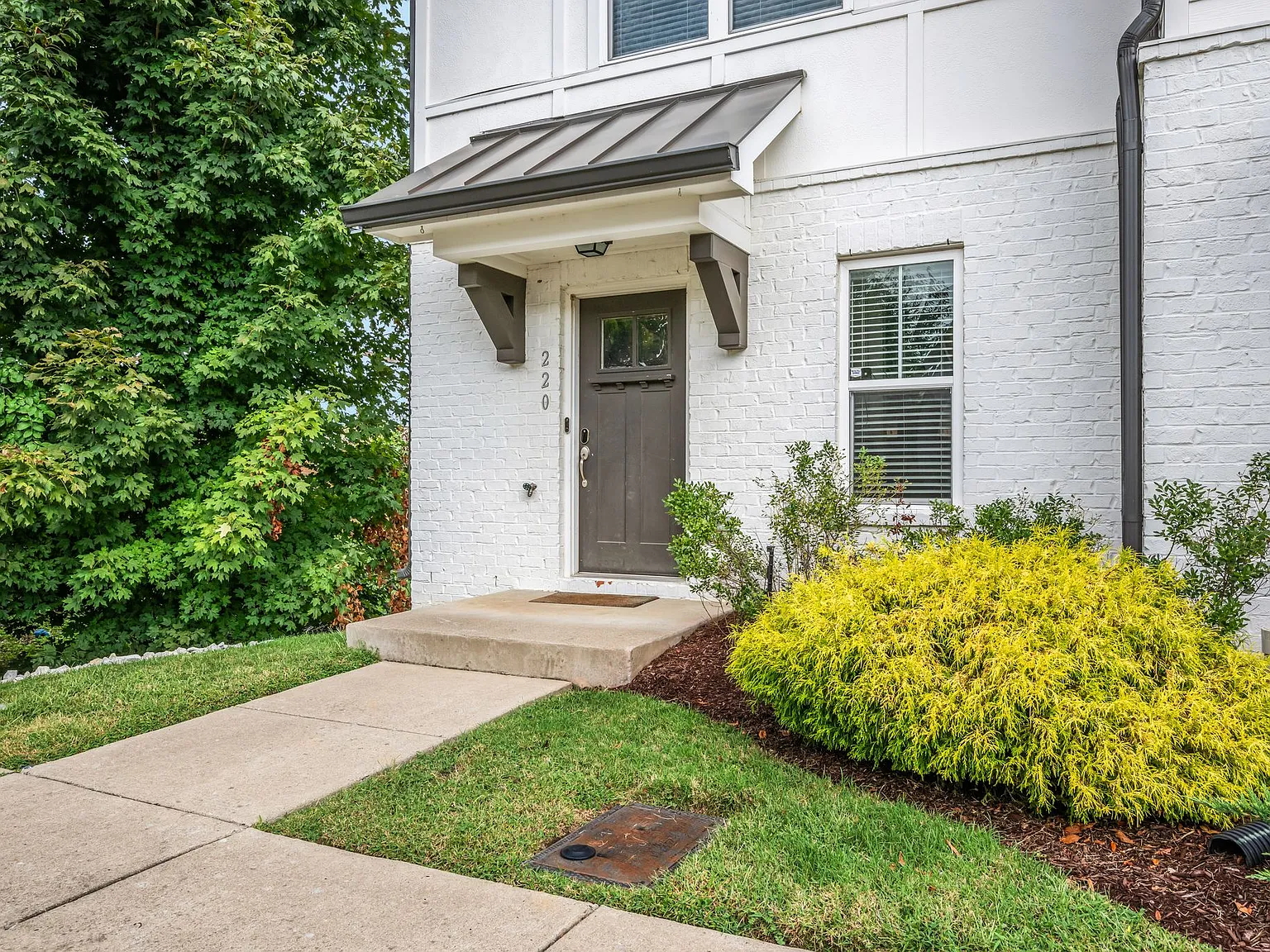 2 bed, 2.5 bath, 1198 sqft, $2,750 — Photo 4