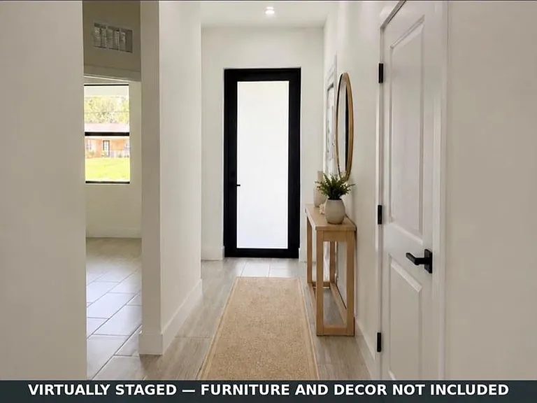 5440 Billings St — Photo 2
