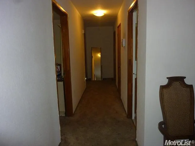 Thumbnail 14