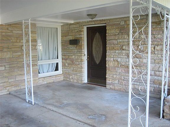 4th image of 29 Salem Dr