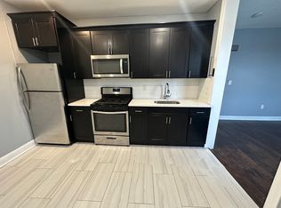 46 E 14th St #1F, Bayonne, NJ 07002