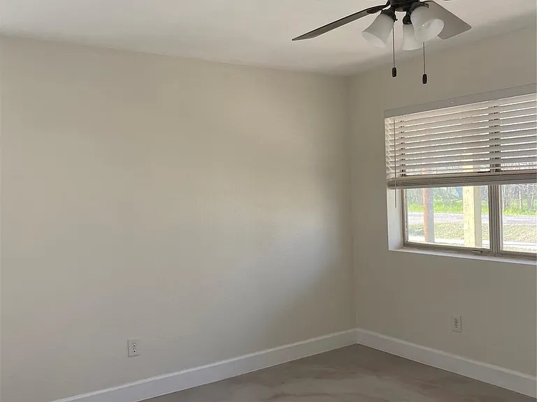 805 Laurel St — Photo 8