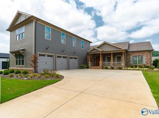 205 Farmhouse Dr, Madison, AL 35757