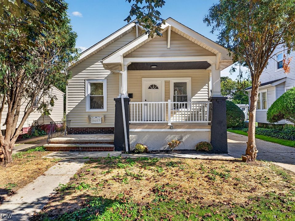 1st image of 3607 W 139th St
