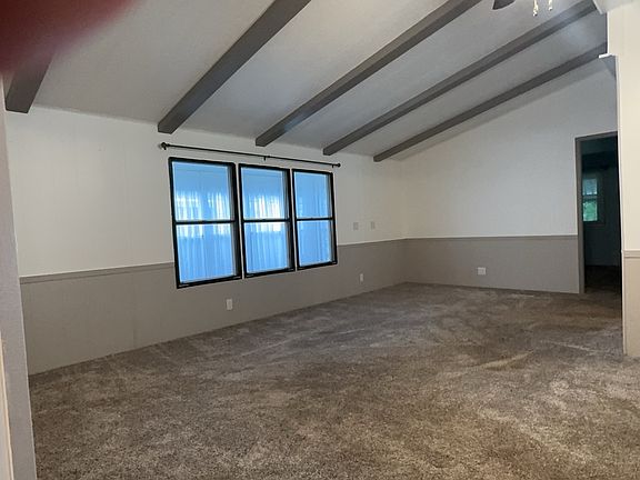 3rd image of 613 Terrace Dr