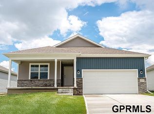 12918 S 65th St, Papillion, NE 68133