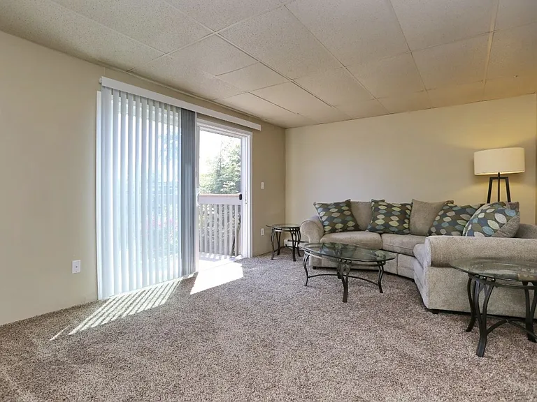 Heather Ridge Apartments — Photo 55
