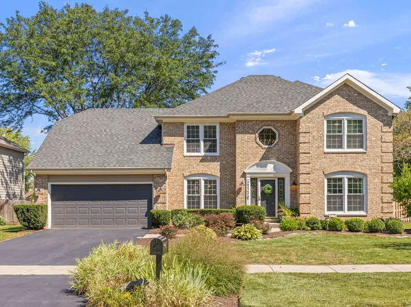 2529 River Woods Dr, Naperville, IL 60565