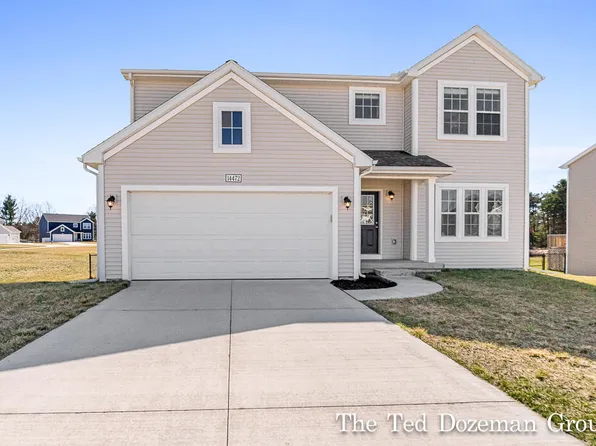14472 Tupelo Dr, West Olive, MI 49460