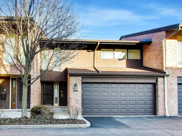 1836 Wildberry Dr Unit B, Glenview, IL 60025