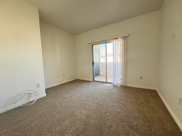 2120 Calville St #202 — Photo 19