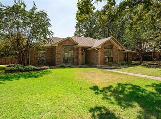 4140 Sleepy Holw, Paris, TX 75462