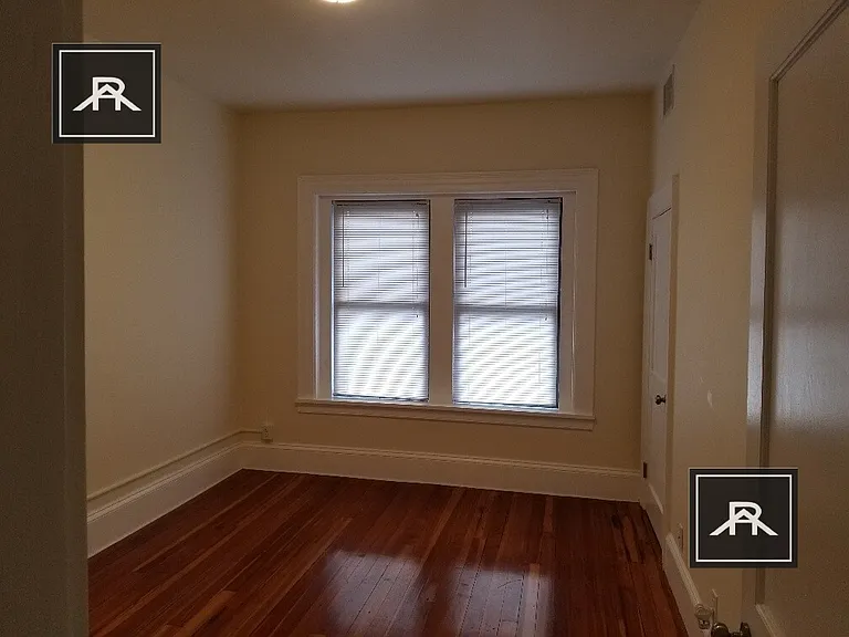 1461 Beacon St #3 — Photo 9