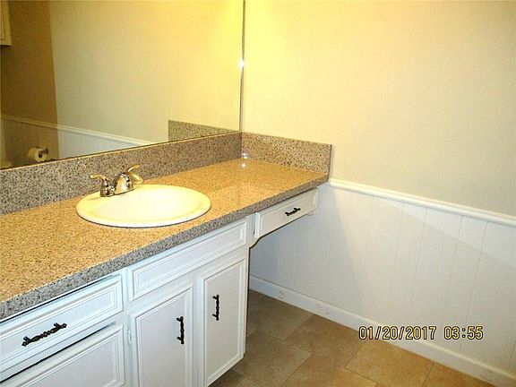 4th image of 8416 Brookhaven Dr