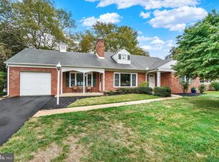 398 Edgehill Rd, York, PA 17403