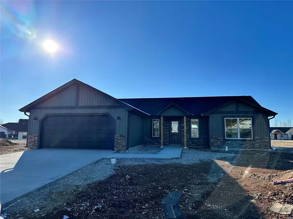 174 Mesa Dr, Waynesville, MO 65583