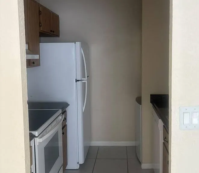 9980 Twin Lakes Dr #35-C — Photo 4